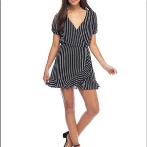 Ash & Violet Romper Short Sleeve B/W Striped M
